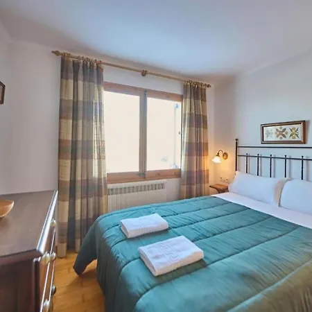 Casa L'avet. El Vilar D'urtx Сasa de vacaciones Escardacs