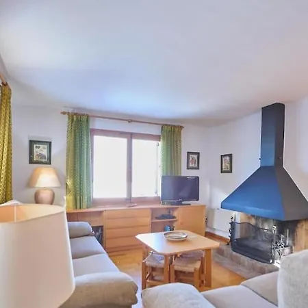 Casa L'avet. El Vilar D'urtx Сasa de vacaciones Escardacs